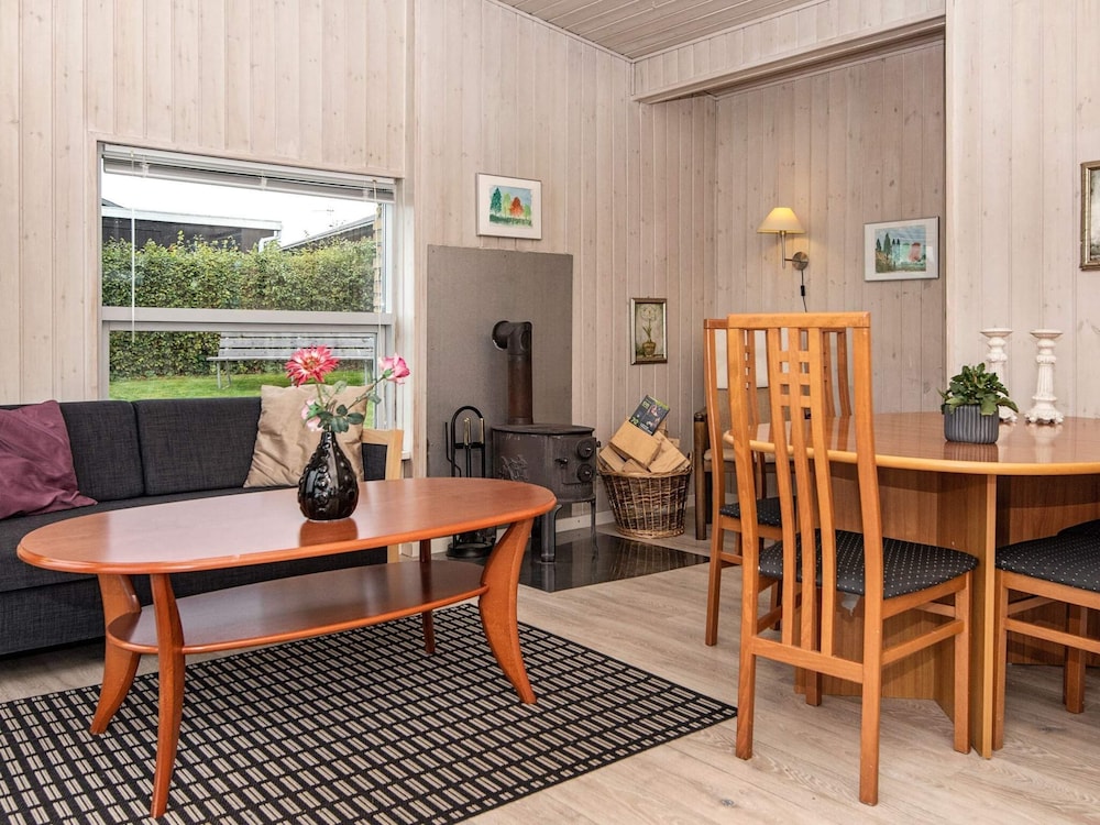 4 Person Holiday Home in Ronde
