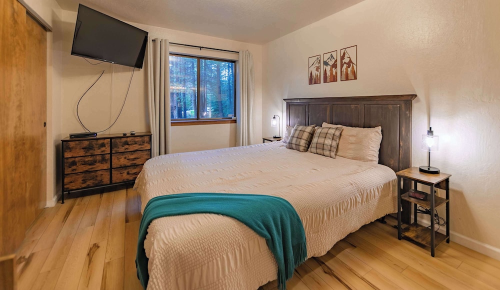 Oglala Little Lodge - Cabin Getaway