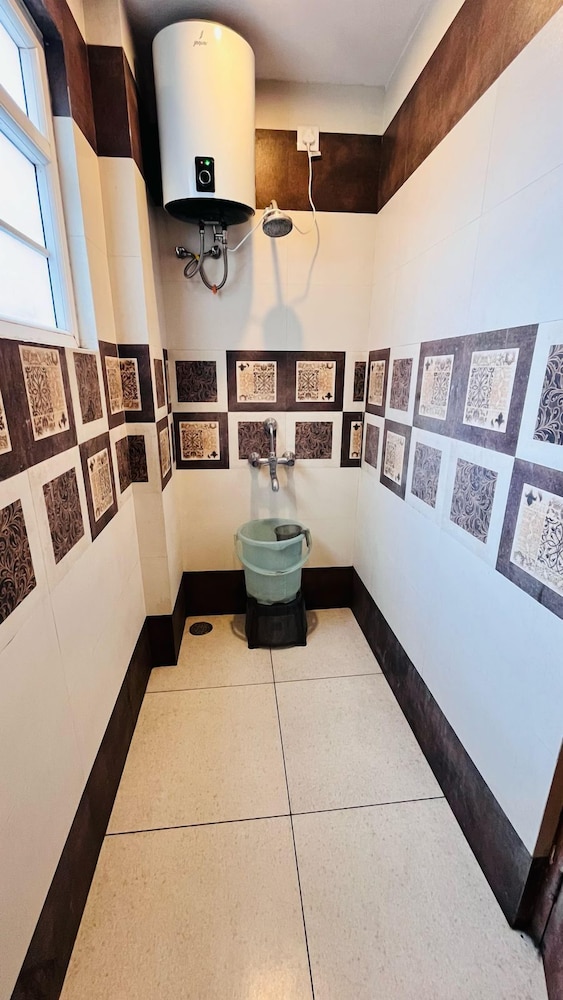 Hotel Shri Krishna Residency