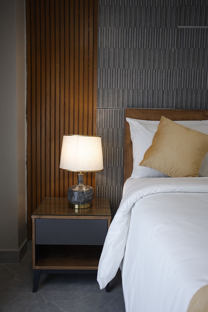 ZAR Luxury Suites Murree