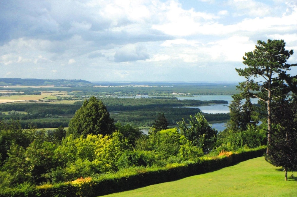 House Near Lac de Madine With Historic Charm