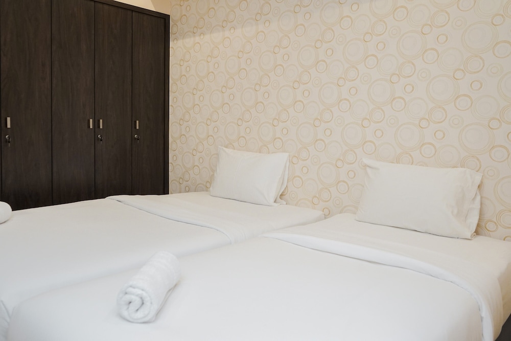 Spacious 1BR at Branz Apartment BSD near AEON Mall view 5