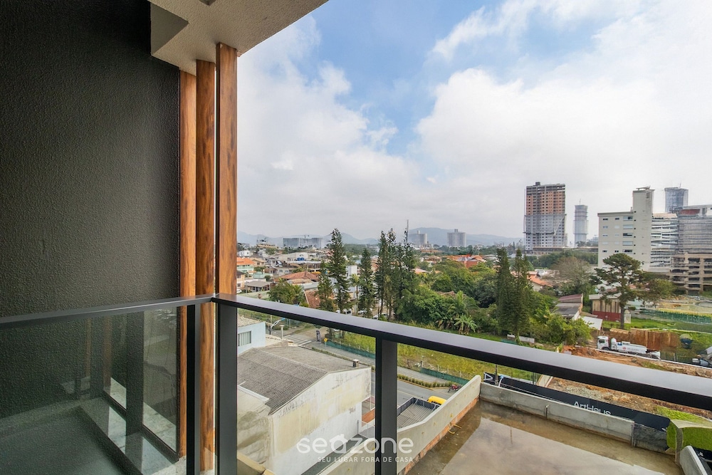 Studios With Side Sea View at Penha Spot PSO - L