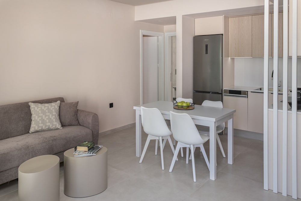 Potame Suite by Estia Pool View