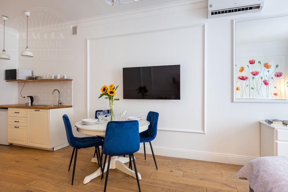 Fragola Apartments Old Town