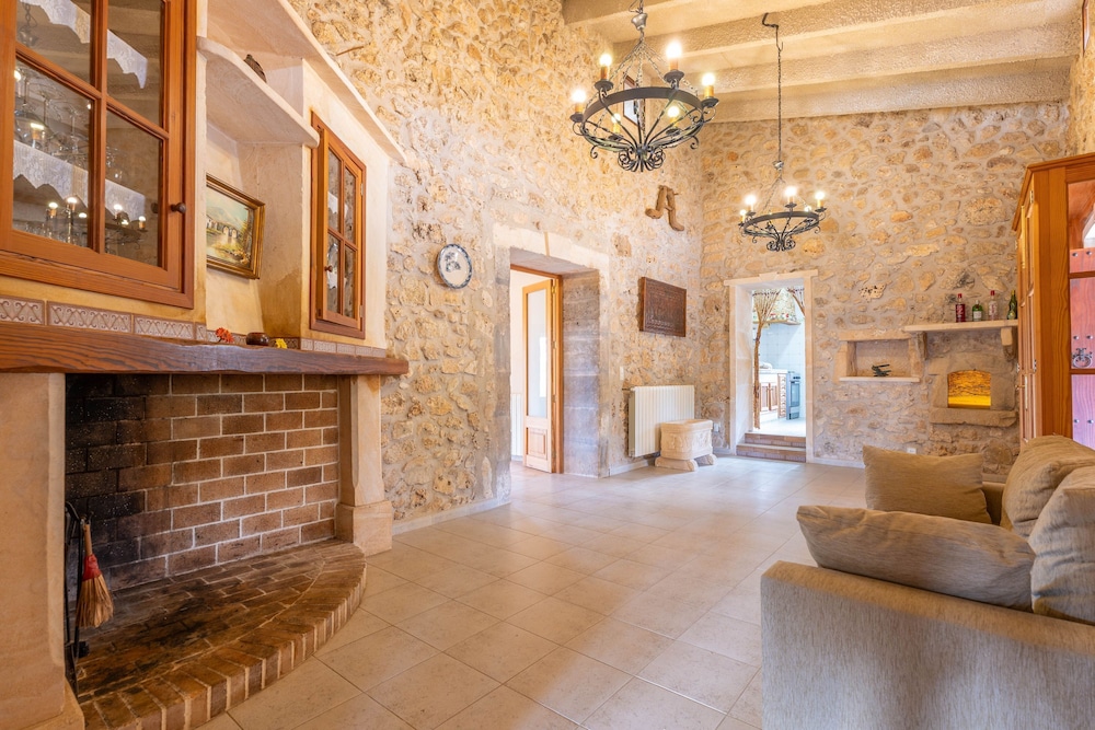 Cocotte in Mallorca With 2 Bedrooms and 3 Bathrooms