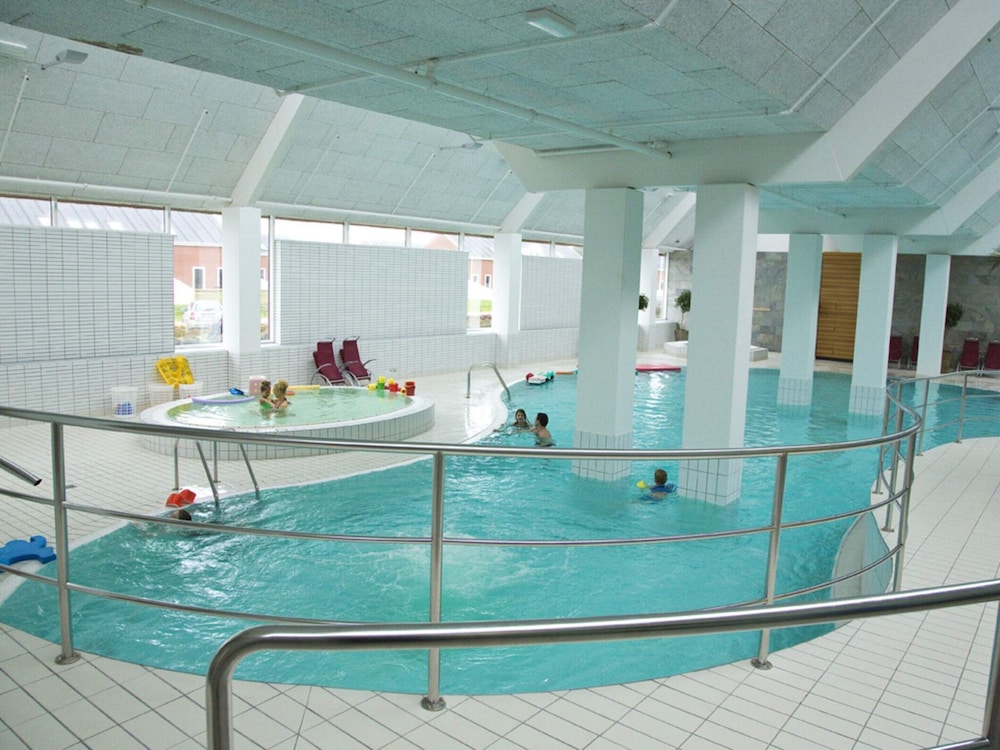 4 Person Holiday Home on a Holiday Park in Romo