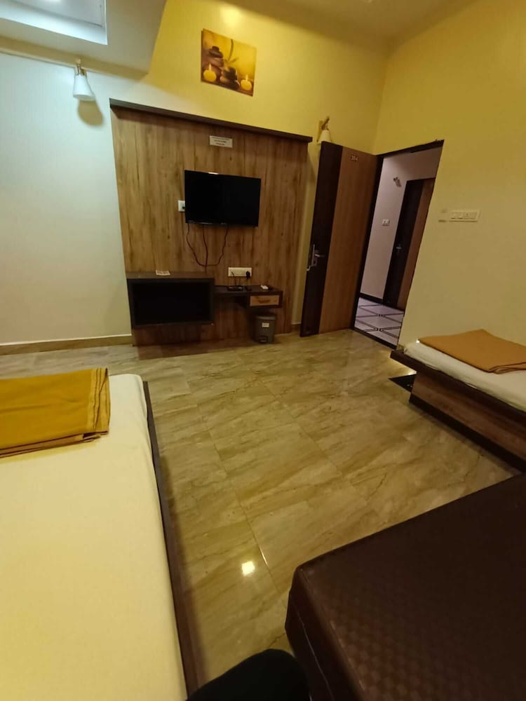 Maharaja Agrasen Resort