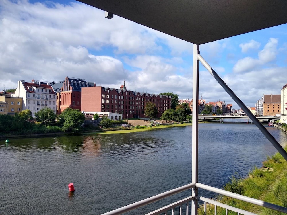 WaterLane Island Hostel