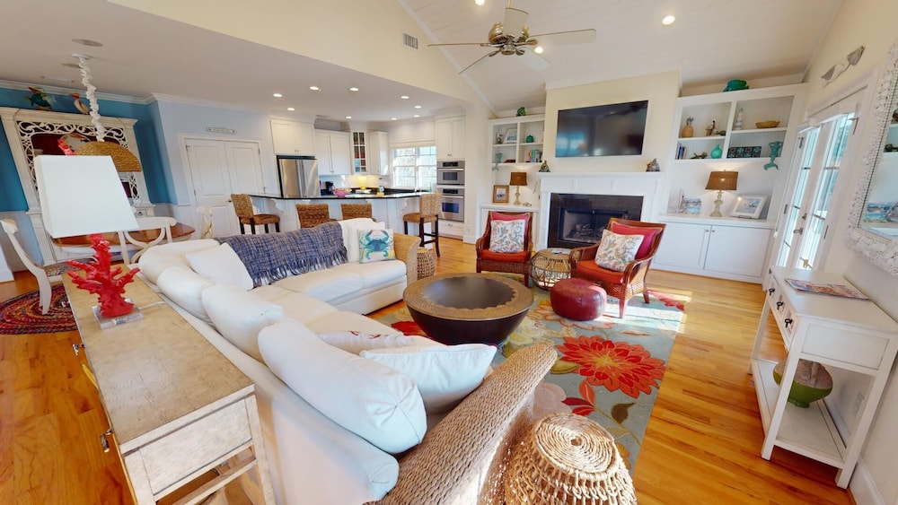 Mimi's Mermaid's & Memories by Tybee Vacation Rentals