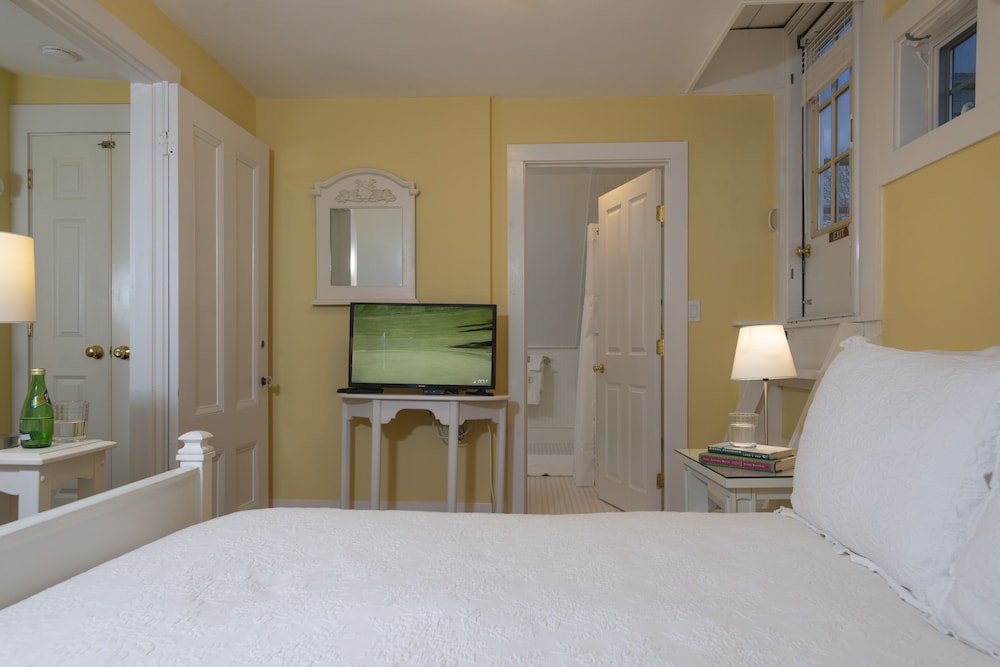 Liberty Hill Inn