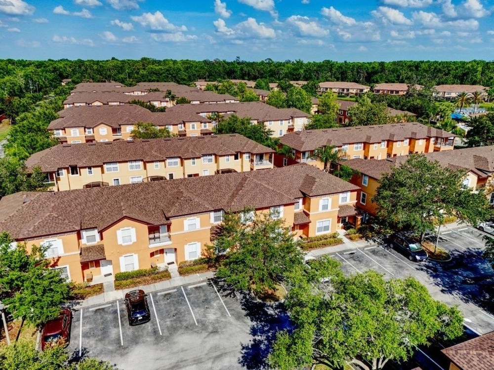 Relaxing Townhome In Regal Oaks Resort By Old Town 3 Bedroom Townhouse