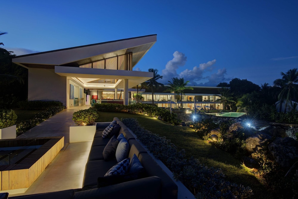Clifftop Icon of Caribbean Luxury