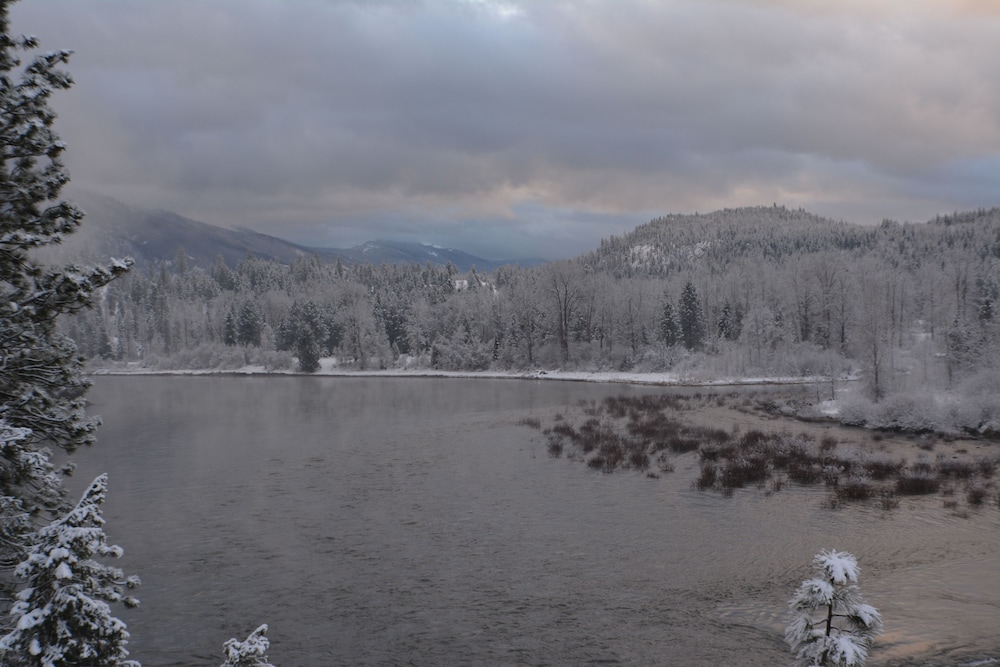 Eagles' Nest Bed and Breakfast view 5