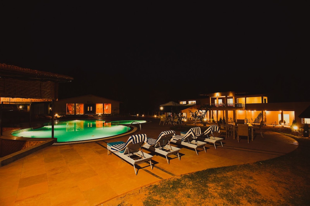 Sitabani Jungle and Spa Resort