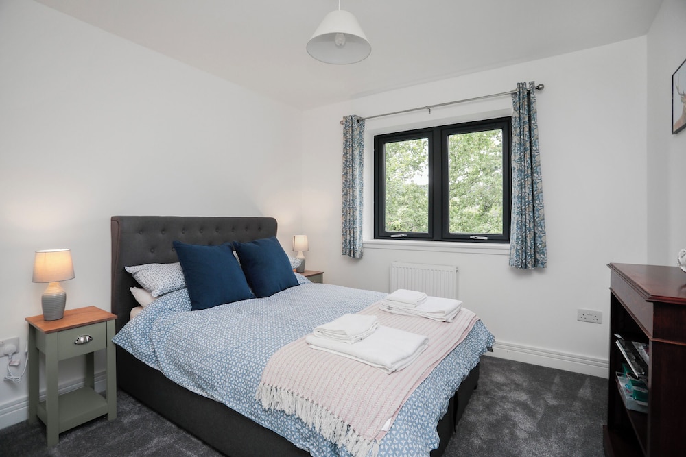 26 Strathtay Lodges