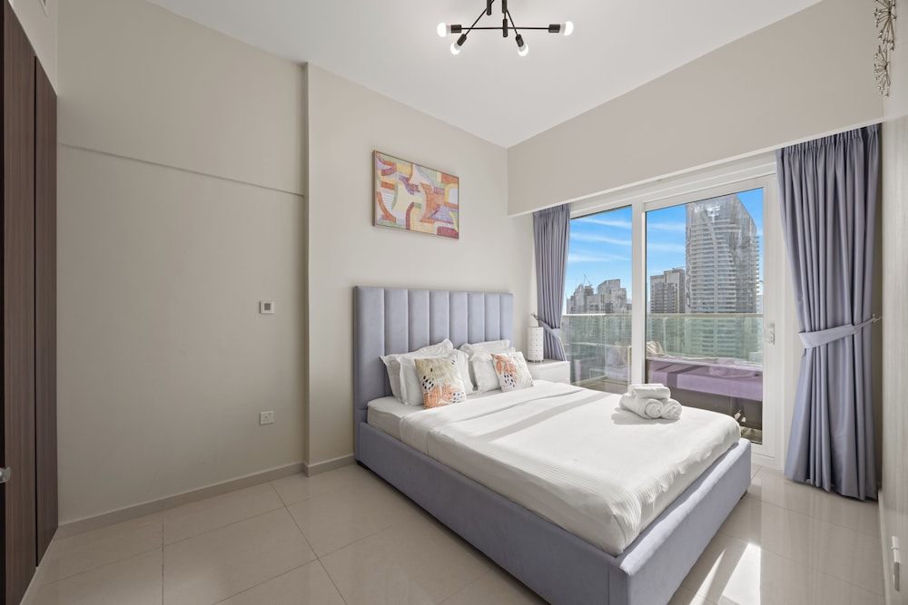 Luxury Apartments in Dubai Business Bay