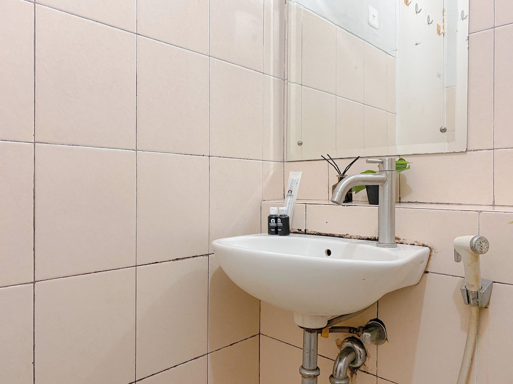 Spacious 3Br At Pakubuwono Terrace Apartment