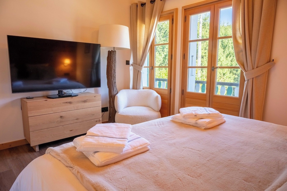 Cozy Chalet 3br/6p With Balcony - Megeve