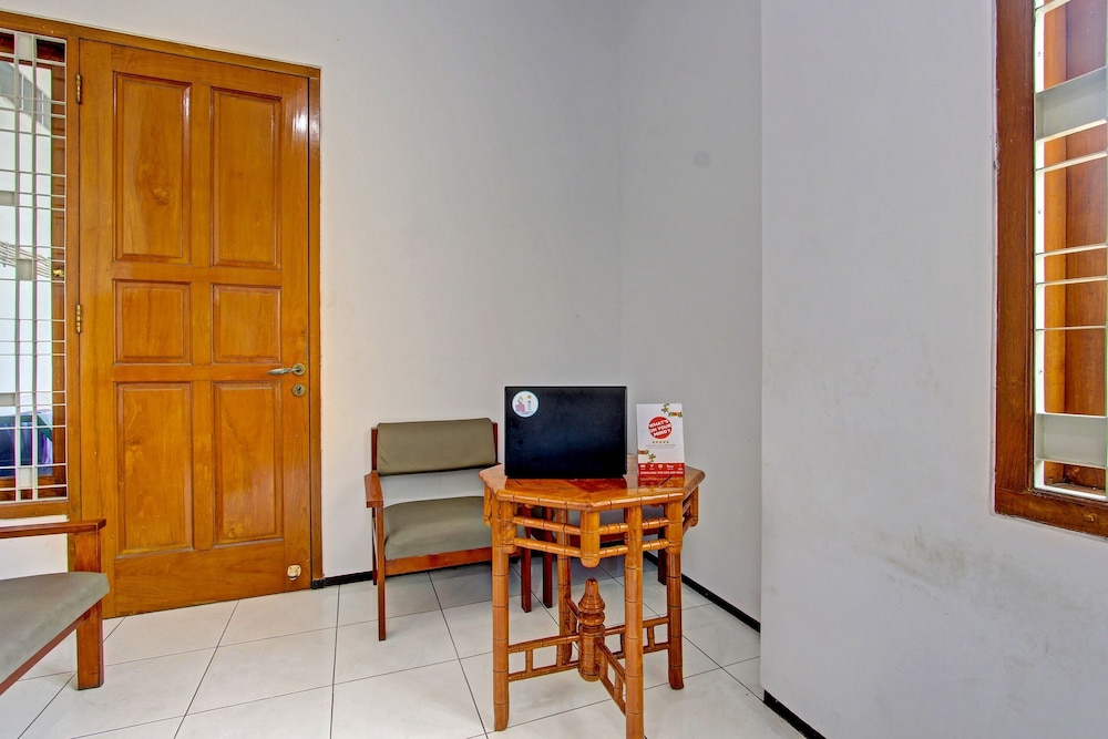 OYO Life 91523 Kenari Guesthouse view 4