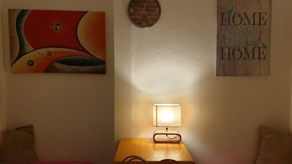 Cebu Vacations - GardenPod Hostel  Cafe - Property Image 10