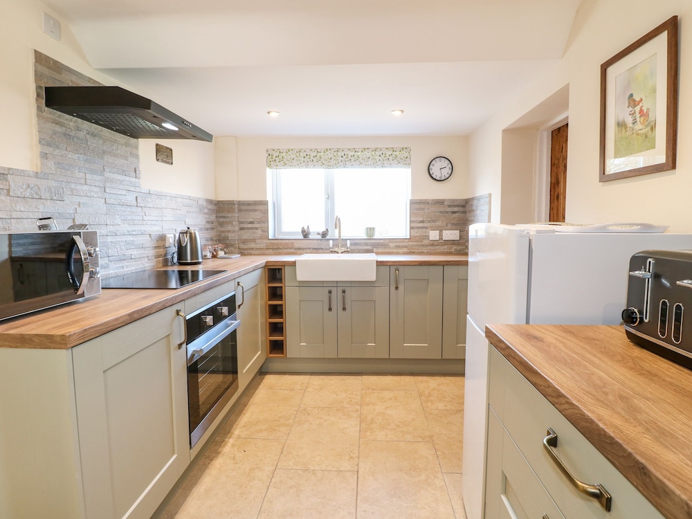 Tolldish Cottage