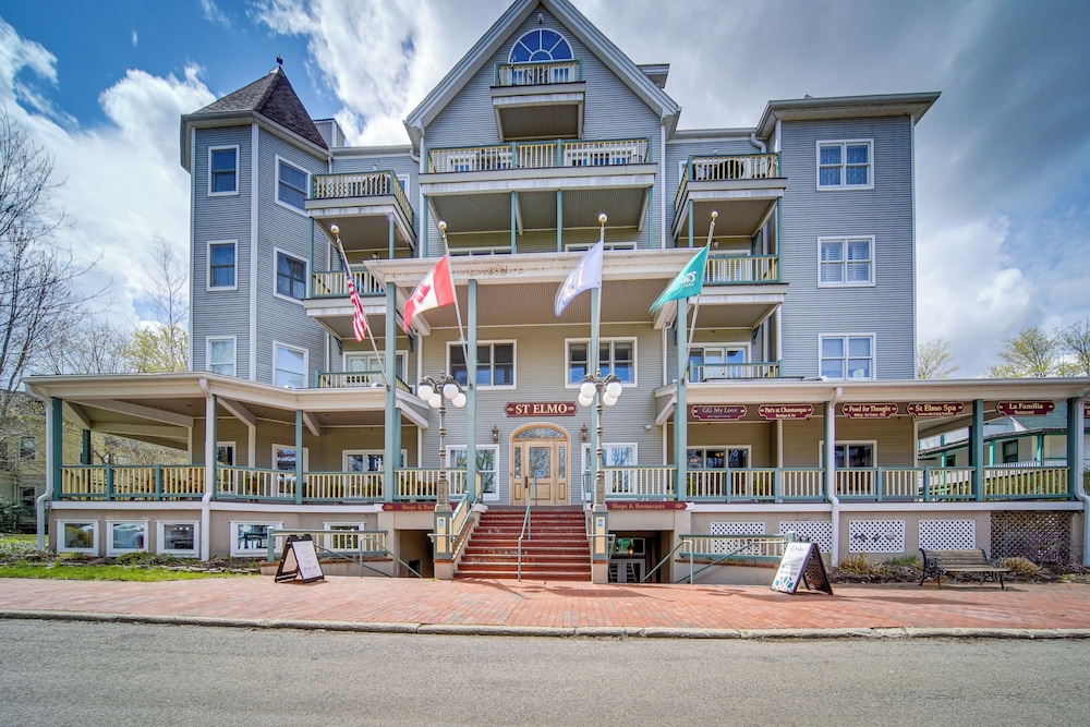 Experience Chautauqua! Newly Renovated Studio view 5