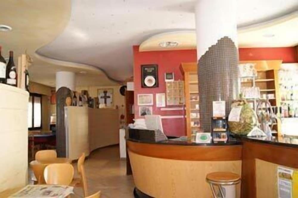 Hotel Albergo Renata - Image 1