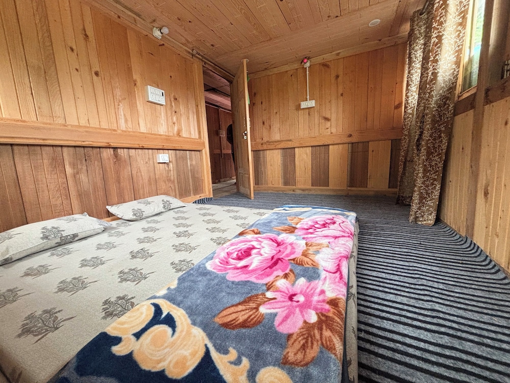 Viraaj Homestay