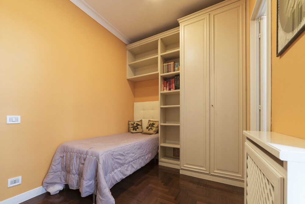 San Pietro Exclusive Panoramic Flat