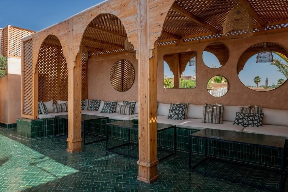Riad Le Saadien