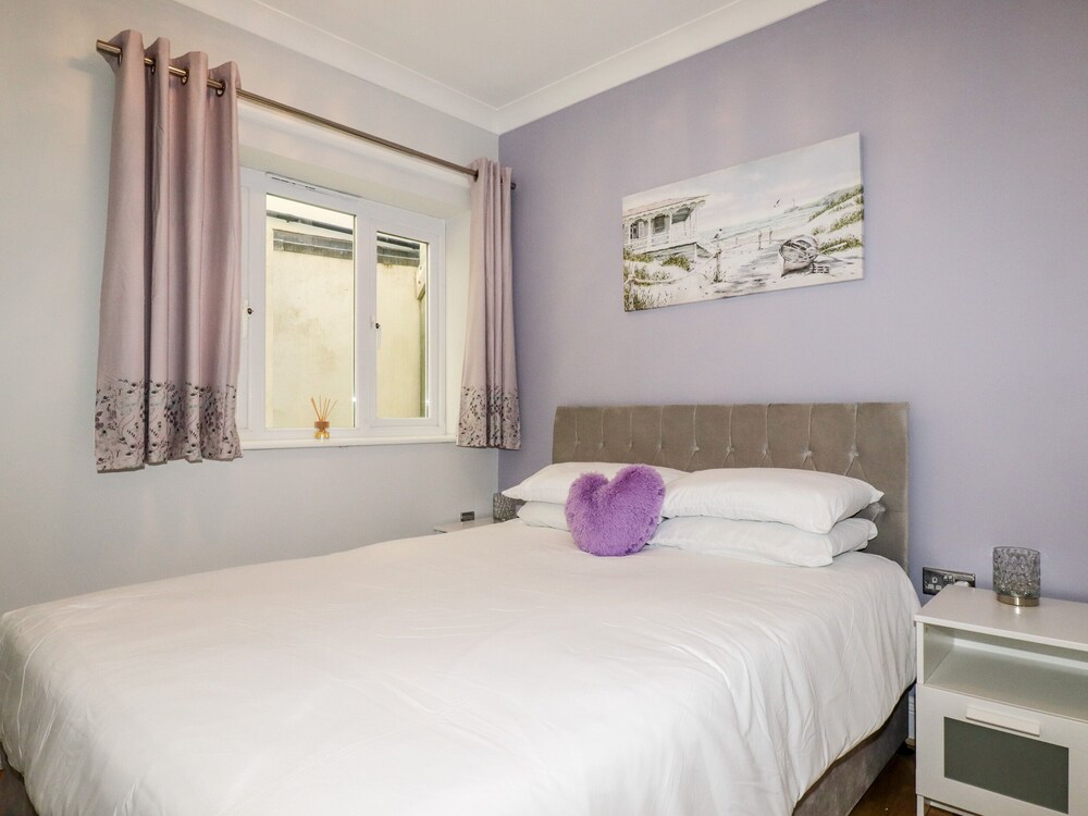 Flat 2
