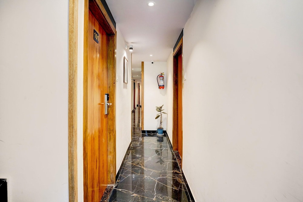 Pleasant Stays Near Powai Lake Mumbai