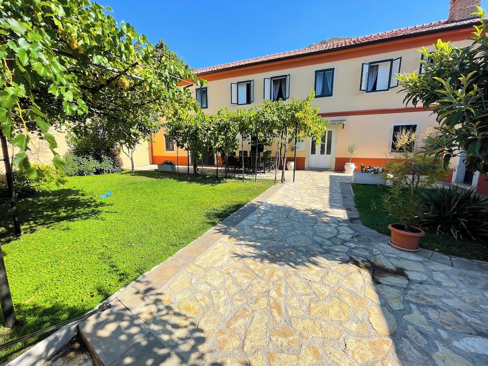 Villa Jadranka