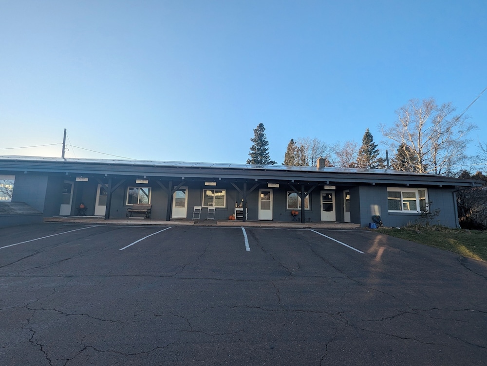 Feather Nest Inn