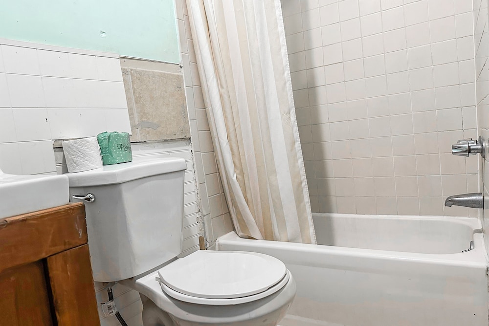 OYO Hotel Jonesboro Near Atlanta Airport