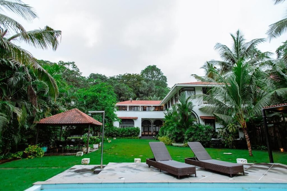 Viraam Estate by RÊVE Escapes - Premium 4 BHK Villa Near Anjuna Beach