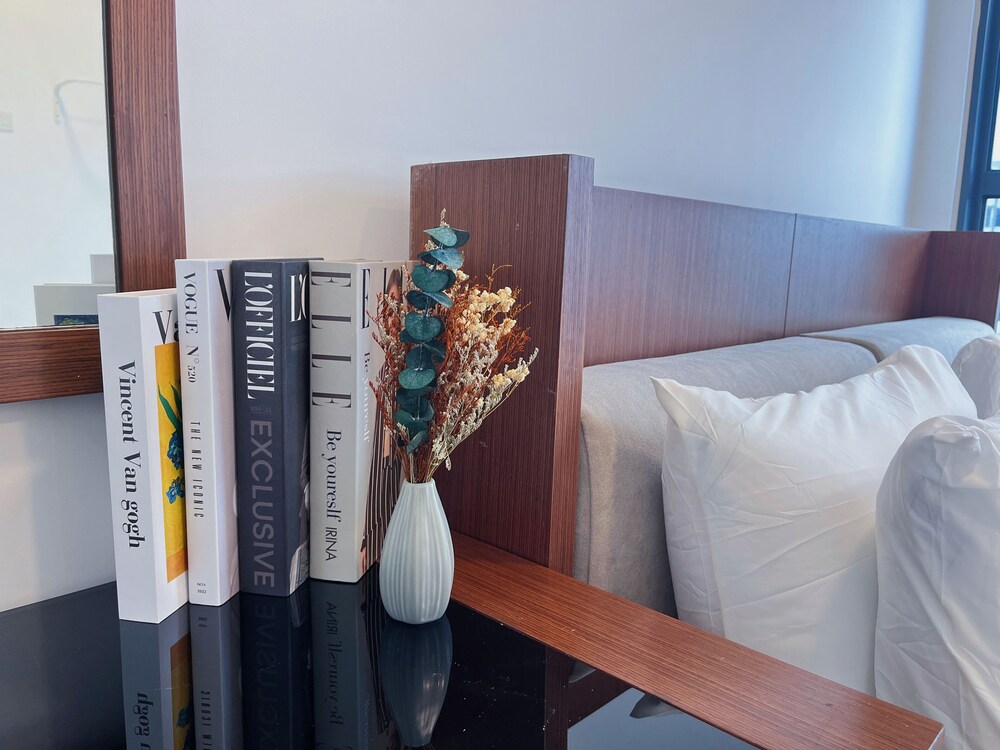 Arte Plus by Manhattan Group