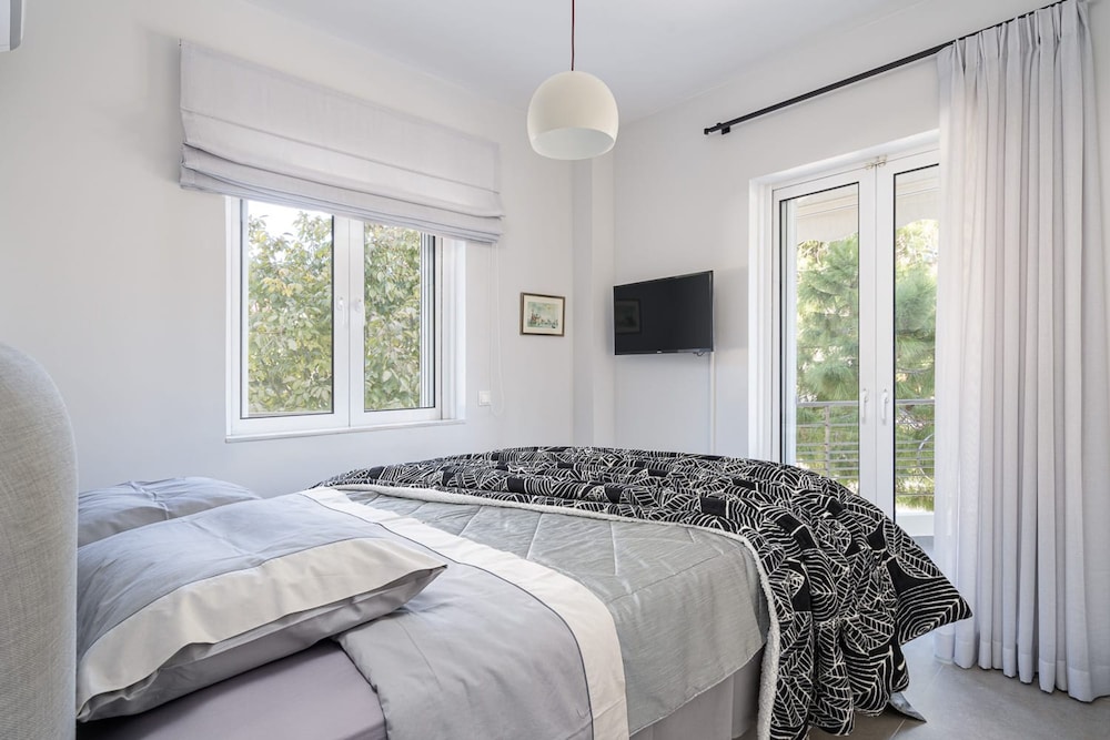 Alimos Luxury Design Apartment