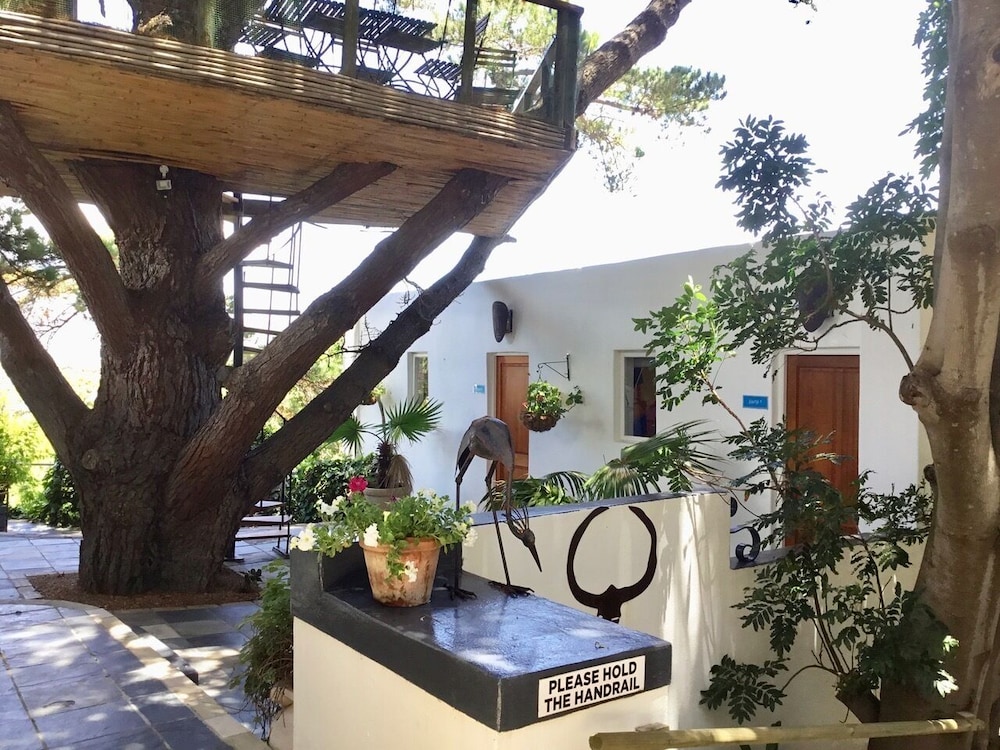 Ocean Golf Guest House