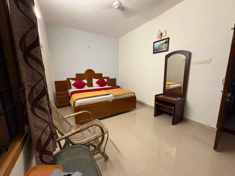 Happy View Resort