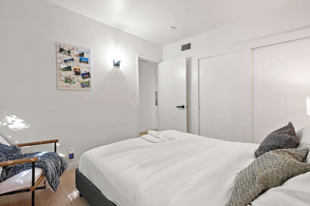 Newly Updated Family Retreat Safe Area Near Dtla