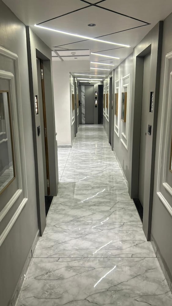 Hotel Revanta Inn