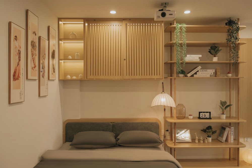 Hidden Gem Ammolite Home