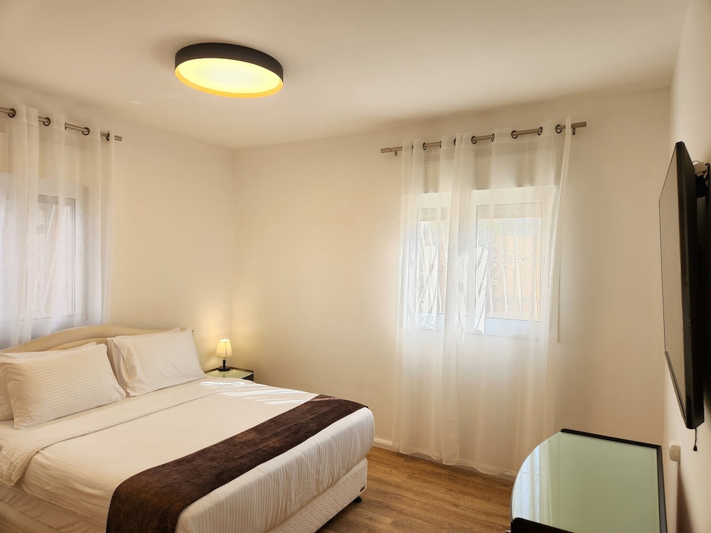 Melony Apartents Eilot Street Al Hyam view 3