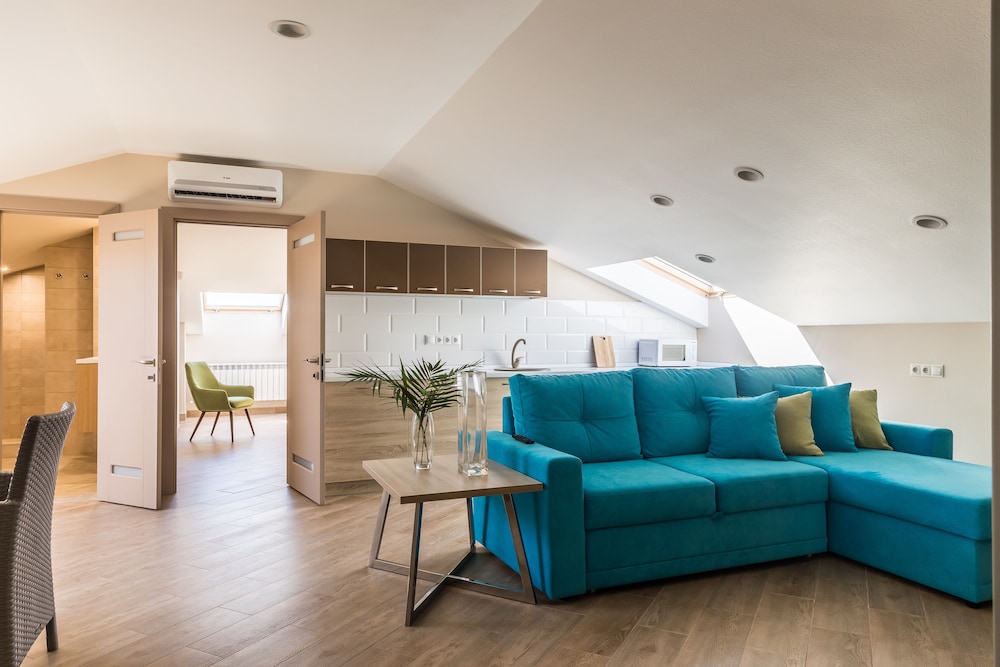 Sowa House