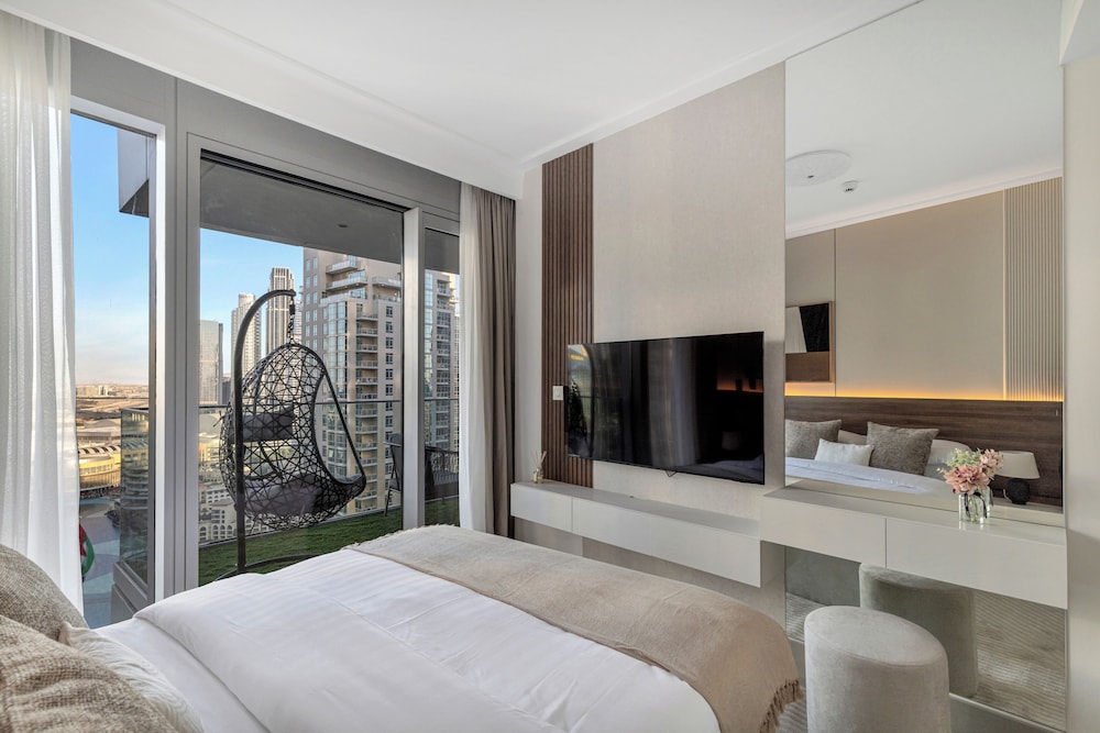 Roomszy Residences - Opera Grand
