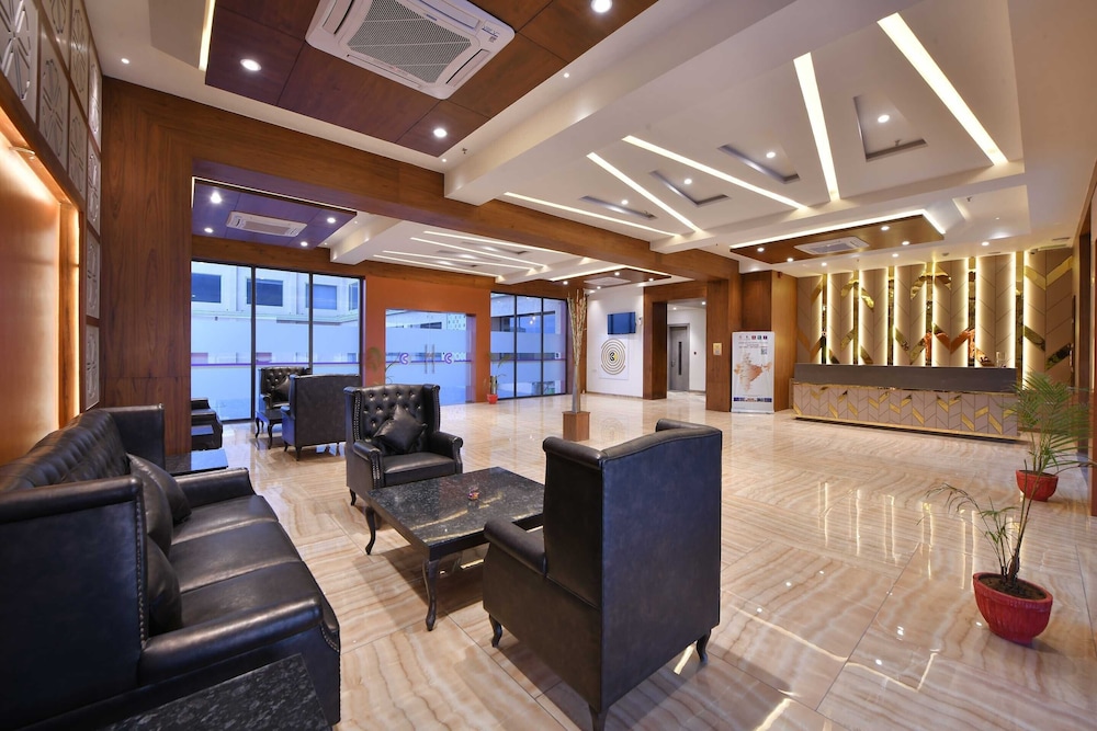 Clubhouse Hotel Morbi