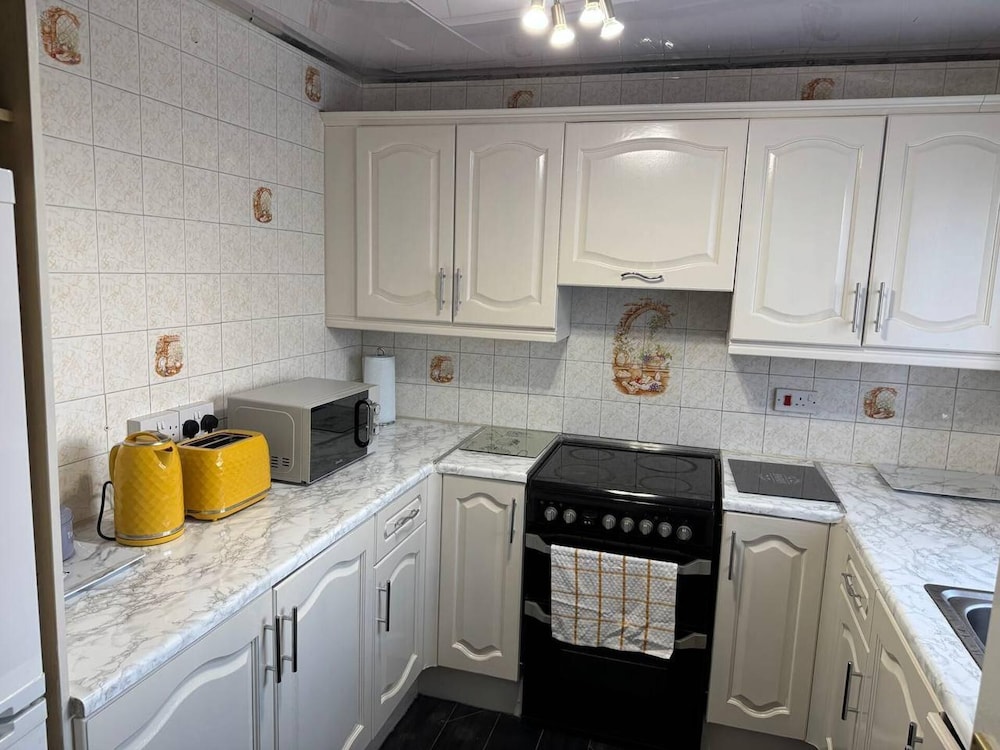Edgbaston Birmingham Apartment