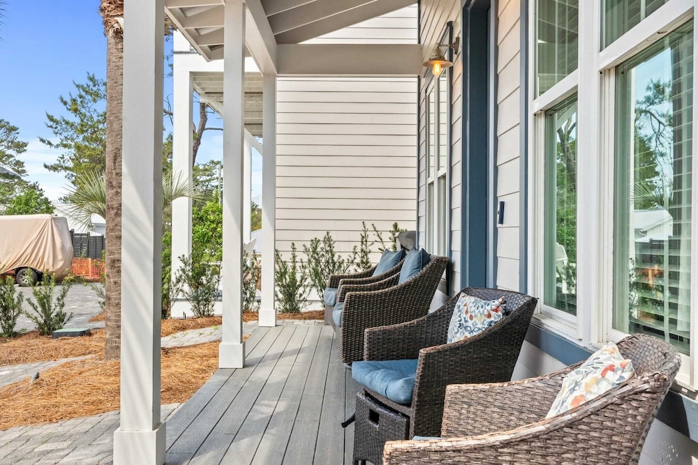 Coastal Getaway w/ Golf Cart, Beach Gear Villa Galini by Avantstay